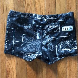 COPY - Fleo workout shorts